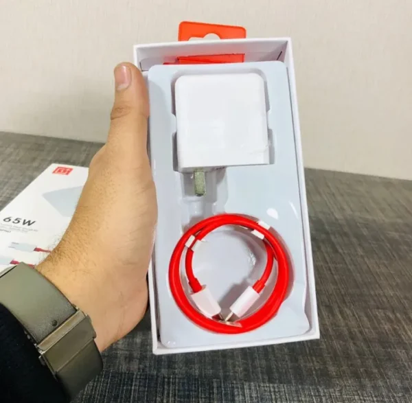 OnePlus_65W Warp Charger